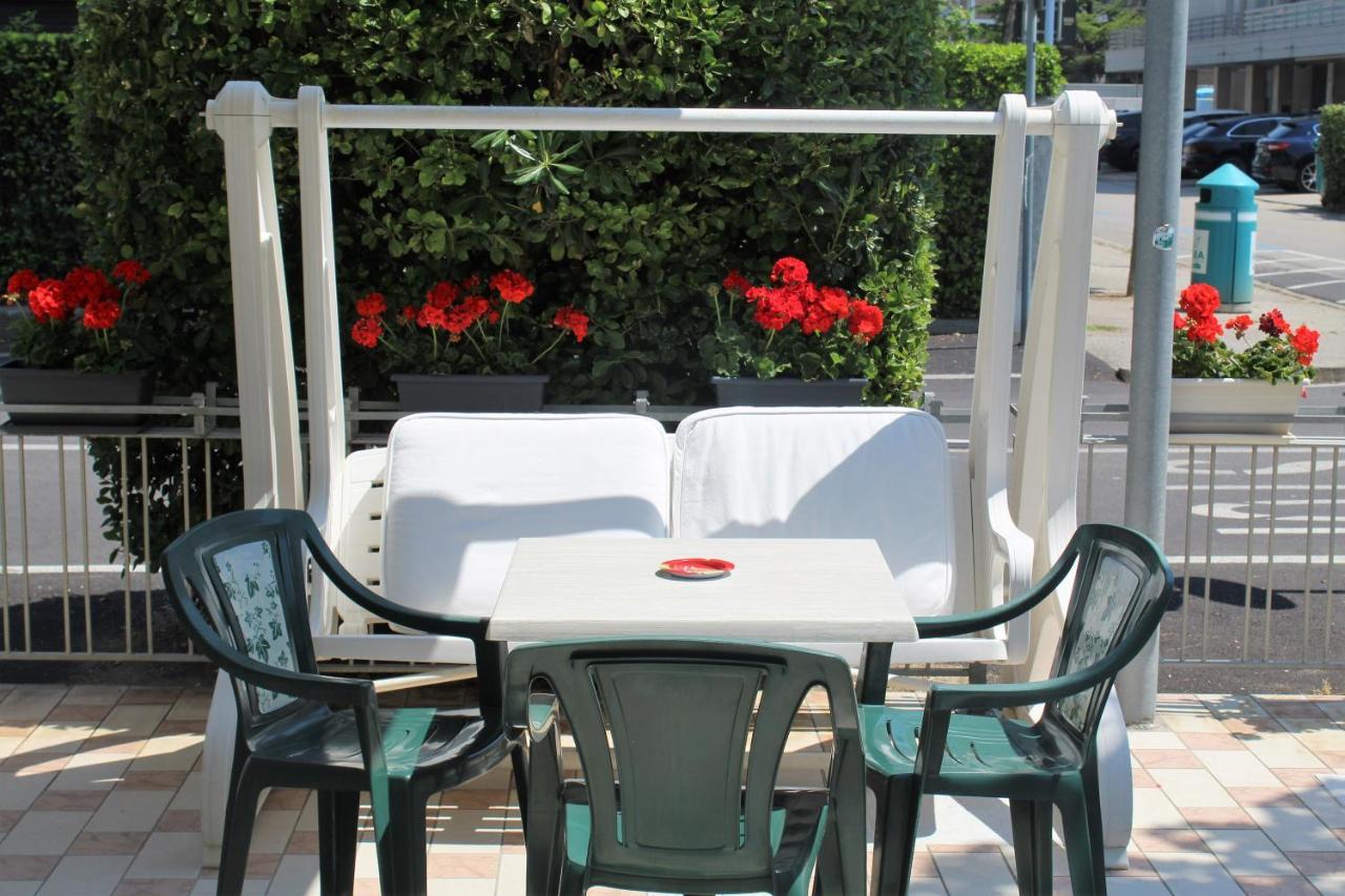 Hotel Palme Park & Beach Included Lido di Jesolo Eksteriør billede