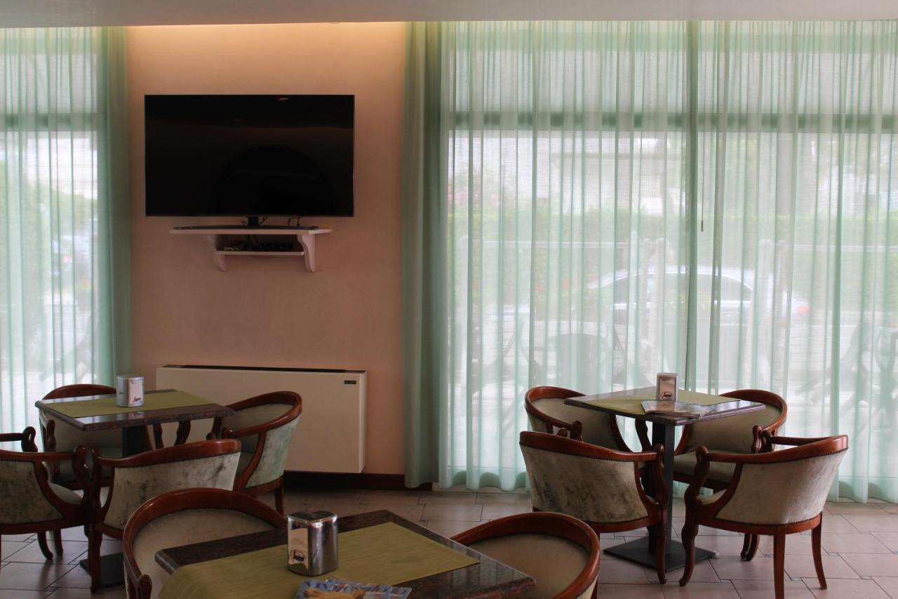 Hotel Palme Park & Beach Included Lido di Jesolo Eksteriør billede