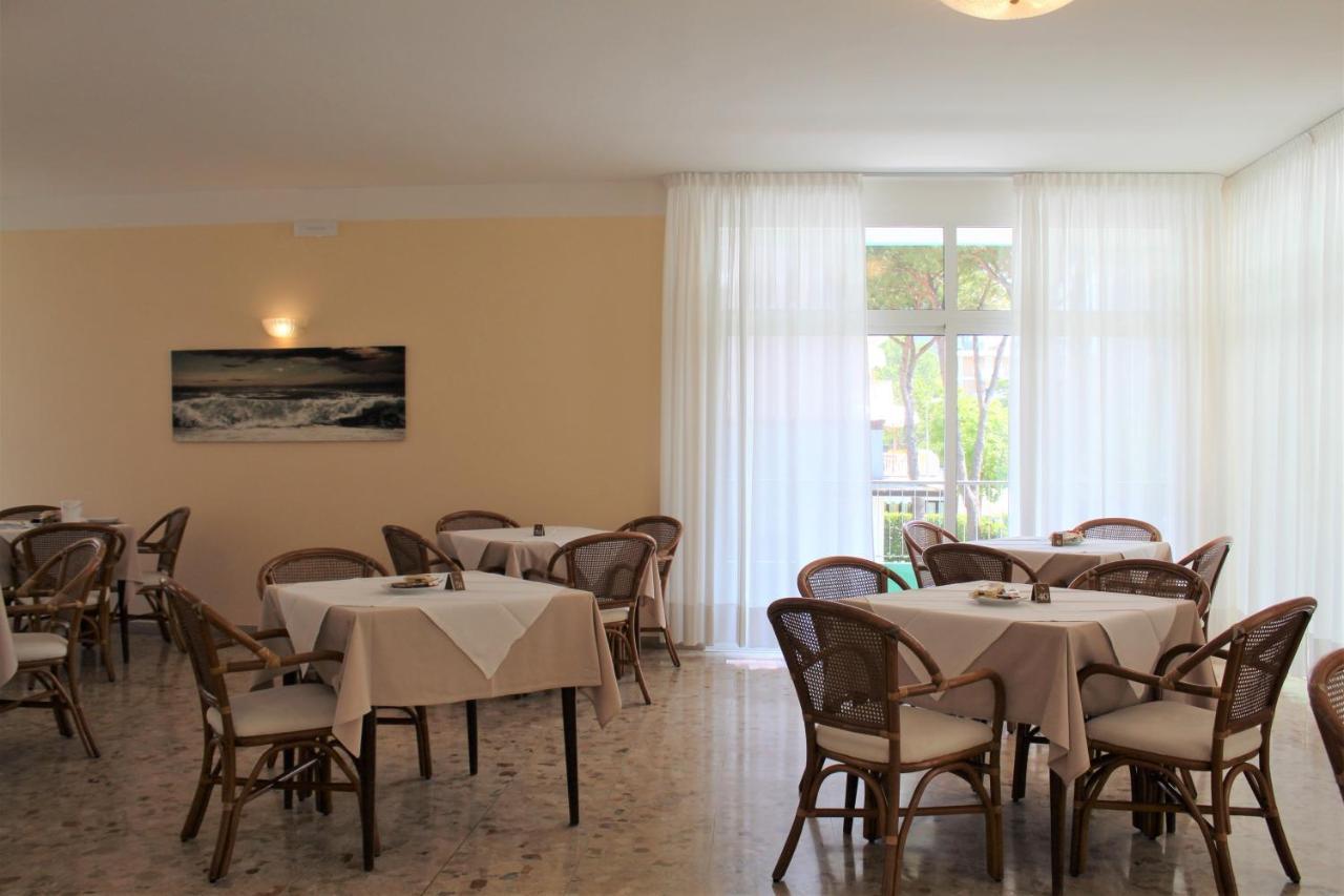 Hotel Palme Park & Beach Included Lido di Jesolo Eksteriør billede